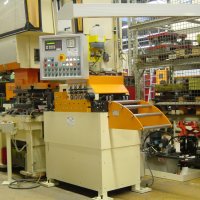 Vorschub-Richtmaschine-VRMA400-88-10E